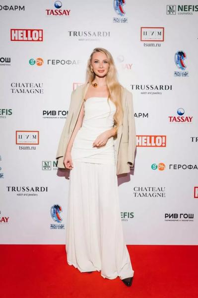 Игорь и Ольга Крутые, Филипп Киркоров, Дима Билан и другие на вечеринке журнала HELLO! на "Новой волне" в Казани
Игорь и Ольга Крутые, Филипп Киркоров, Дима Билан и другие на вечеринке журнала HELLO! на "Новой волне" в Казани