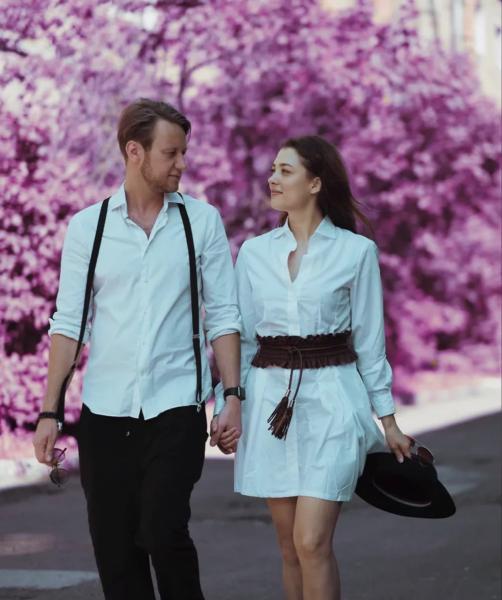 У солиста группы "Челси" Алексея Корзина умерла жена
У солиста группы "Челси" Алексея Корзина умерла жена