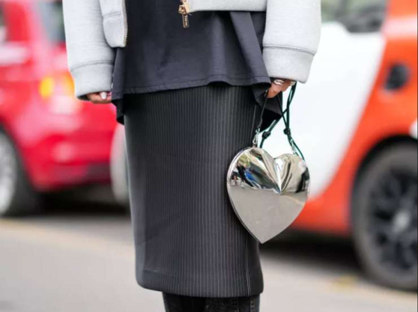 Не только в офис: как и с чем носить юбку-карандаш, советы стилиста Не только в офис: как и с чем носить юбку-карандаш, советы стилиста