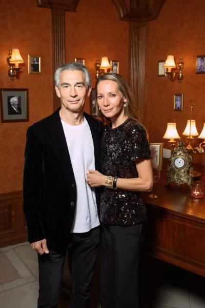 Юлия Пересильд, Евгений Миронов, Константин Райкин и другие на презентации нового сезона в Театре Наций
Юлия Пересильд, Евгений Миронов, Константин Райкин и другие на презентации нового сезона в Театре Наций