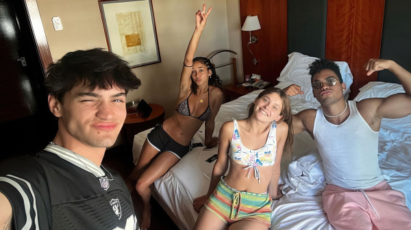 Николь Уоллес Николь Уоллес