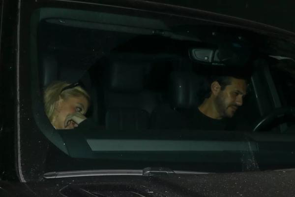 Сидни Суини встретилась с бывшим женихом
Сидни Суини встретилась с бывшим женихом