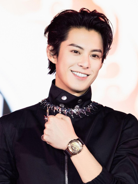 Дилан Ван Дилан Ван