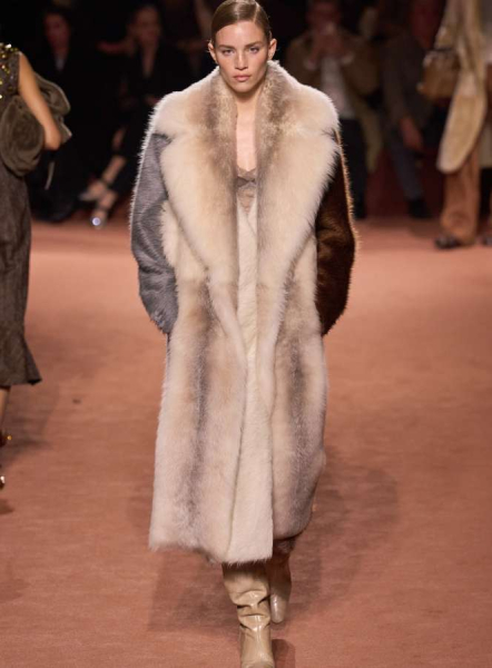 Зима близко: какие шубы будут актуальны в сезоне 2025—2026 Зима близко: какие шубы будут актуальны в сезоне 2025—2026