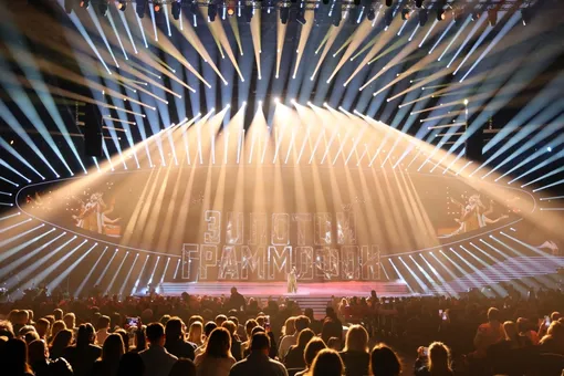 Дебютанты и рекордсмены &laquo;Золотого Граммофона&raquo;: чем покорила зрителей 30-я церемония