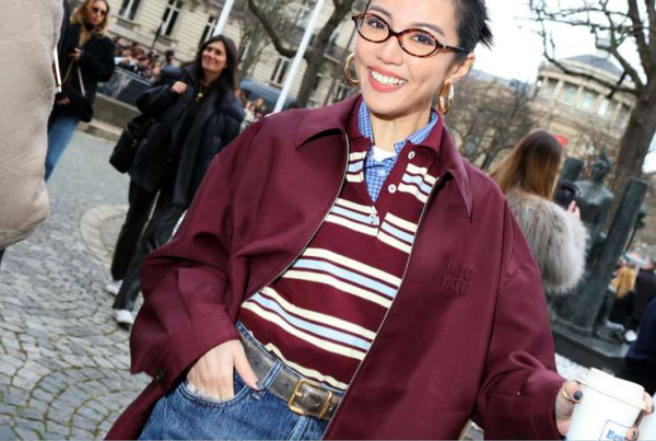 Как звезда: как стилизовать осенью поло в полоску, с чем носить Как звезда: как стилизовать осенью поло в полоску, с чем носить