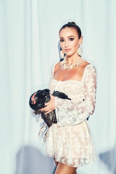 Ольга Бузова о подкатах Аристарха Венеса, парнях, которые ее пугают, и своей главной мечте — интервью Ольга Бузова о подкатах Аристарха Венеса, парнях, которые ее пугают, и своей главной мечте — интервью