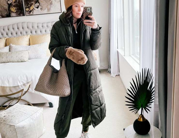 Джоггеры и спортивные костюмы: как носить зимой Джоггеры и спортивные костюмы: как носить зимой