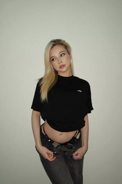 SEREBRO: 10 коротких вопросов
SEREBRO: 10 коротких вопросов