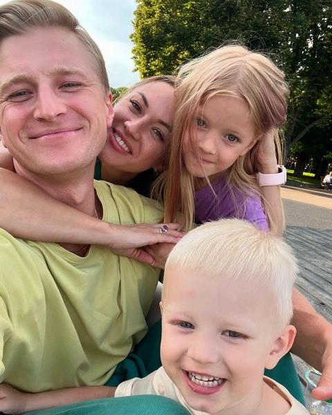 Вячеслав Чепурченко о сыне Игоря Верника в «Играх», интригах на «Выжить в Дубае» и ревности жены Вячеслав Чепурченко о сыне Игоря Верника в «Играх», интригах на «Выжить в Дубае» и ревности жены