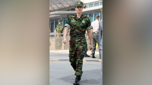 Ли Дон Ук Ли Дон Ук