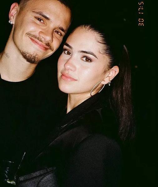 Дэвид и Виктория Бекхэм обменялись милыми поздравлениями в соцсетях
Дэвид и Виктория Бекхэм обменялись милыми поздравлениями в соцсетях