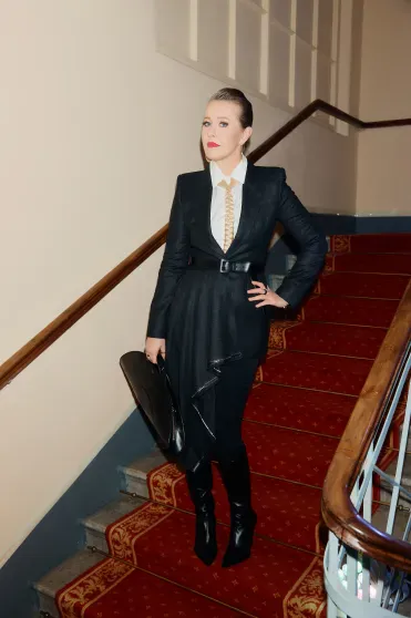 Никита Михалков, Ксения Собчак и вся светская Москва на премьере фильма "Пророк" с Юрой Борисовым в роли Пушкина