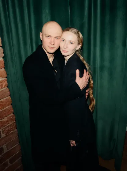 Никита Михалков, Ксения Собчак и вся светская Москва на премьере фильма "Пророк" с Юрой Борисовым в роли Пушкина