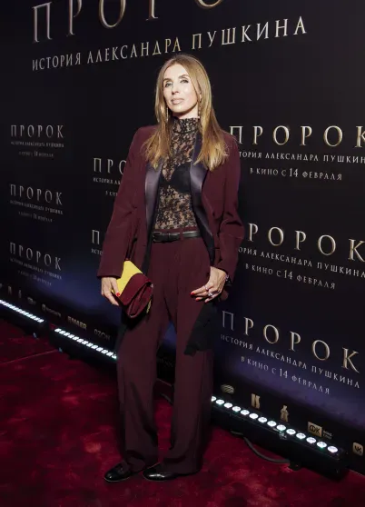 Никита Михалков, Ксения Собчак и вся светская Москва на премьере фильма "Пророк" с Юрой Борисовым в роли Пушкина