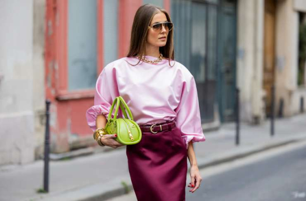 Чайная роза: с чем носить вещи пудровых оттенков весной — 5 советов стилиста Чайная роза: с чем носить вещи пудровых оттенков весной — 5 советов стилиста