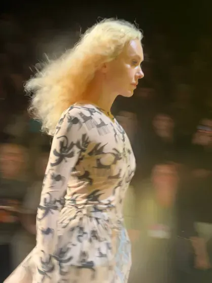 Ксения Собчак, Мария Миногарова и Ольга Карпуть вышли на подиум на показе Vereja Ксения Собчак, Мария Миногарова и Ольга Карпуть вышли на подиум на показе Vereja