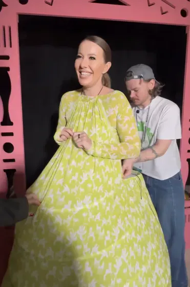 Ксения Собчак, Мария Миногарова и Ольга Карпуть вышли на подиум на показе Vereja Ксения Собчак, Мария Миногарова и Ольга Карпуть вышли на подиум на показе Vereja