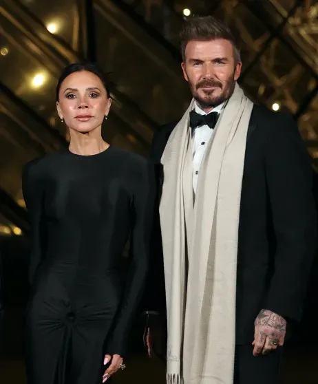 Неделя моды в Париже: Виктория и Дэвид Бекхэм, Джиджи Хадид, Рози-Хантингтон-Уайтли и Елена Перминова на гала-ужине в Лувре Неделя моды в Париже: Виктория и Дэвид Бекхэм, Джиджи Хадид, Рози-Хантингтон-Уайтли и Елена Перминова на гала-ужине в Лувре