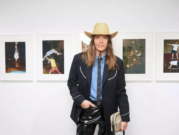 Ирина Хакамада, Владислав Лисовец и другие звезды на открытии выставки "ЧТО ЗА ЦИ? И ЧТО ЗА РК?"
Ирина Хакамада, Владислав Лисовец и другие звезды на открытии выставки "ЧТО ЗА ЦИ? И ЧТО ЗА РК?"