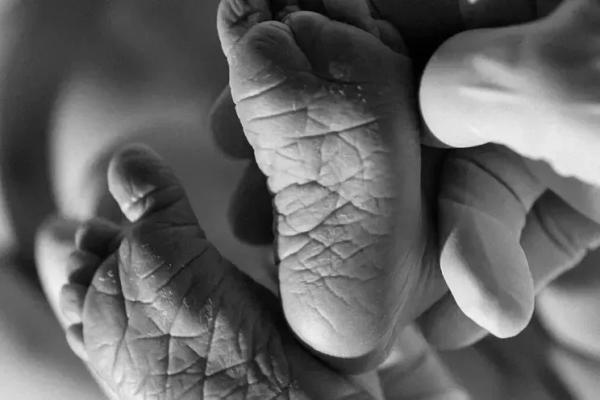 Александр Петров показал первые фото сына и раскрыл его имя Александр Петров показал первые фото сына и раскрыл его имя