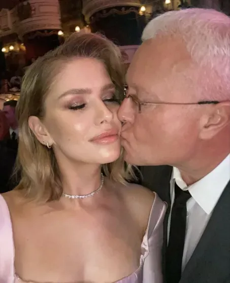 "Некоторые уже в 16 лет способны радовать мужской глаз". В сети обсуждают высказывания новой возлюбленной Александра Лебедева "Некоторые уже в 16 лет способны радовать мужской глаз". В сети обсуждают высказывания новой возлюбленной Александра Лебедева