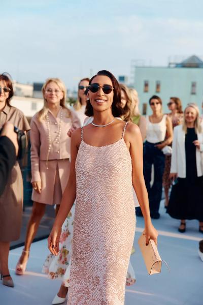 
                Юлия Снигирь, Паулина Андреева, Ксения Собчак и другие на итальянской вечеринке в Москве            