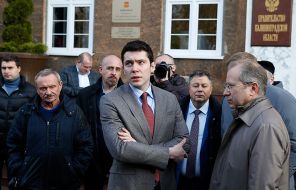 Антон Алиханов