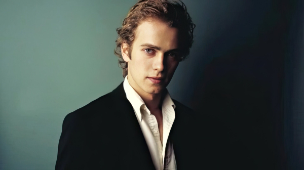 Хейден Кристенсен