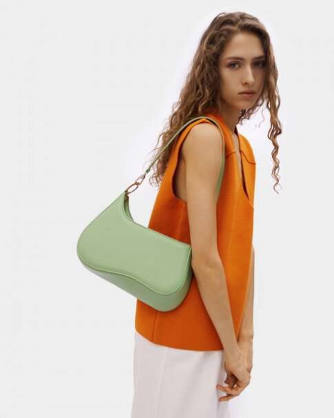 Антитренды сумок 2025: модели, которые окончательно вышли из моды Антитренды сумок 2025: модели, которые окончательно вышли из моды