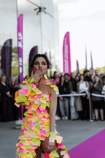 Дима Билан, Алсу, Валя Карнавал: все гости и лауреаты Премии телеканала RU.TV
Дима Билан, Алсу, Валя Карнавал: все гости и лауреаты Премии телеканала RU.TV