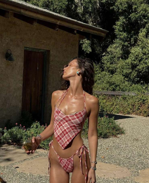 Как выбрать купальник по фигуре: советы стилиста, которые работают Как выбрать купальник по фигуре: советы стилиста, которые работают