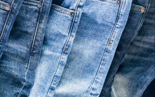 Чтобы сели безупречно: советы от стилиста, как подобрать идеальные джинсы Чтобы сели безупречно: советы от стилиста, как подобрать идеальные джинсы