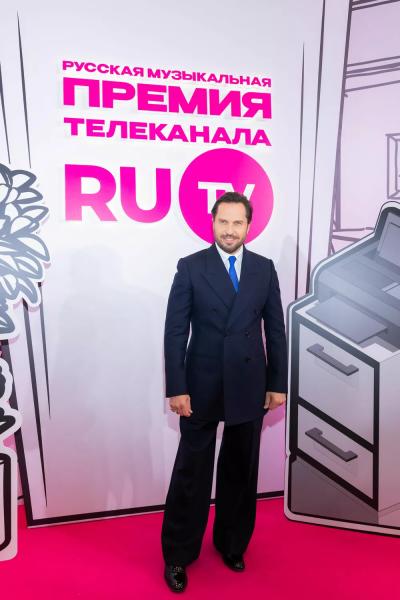 Дима Билан, Алсу, Валя Карнавал: все гости и лауреаты Премии телеканала RU.TV
Дима Билан, Алсу, Валя Карнавал: все гости и лауреаты Премии телеканала RU.TV