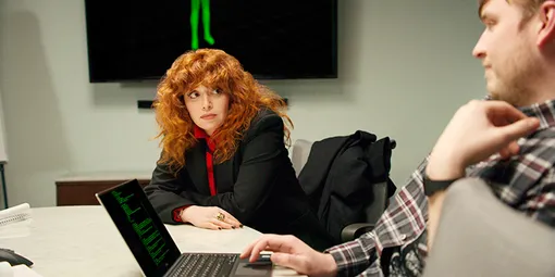 За что обожают и ненавидят звезду сериала «Матрёшка» Наташу Лионн За что обожают и ненавидят звезду сериала «Матрёшка» Наташу Лионн