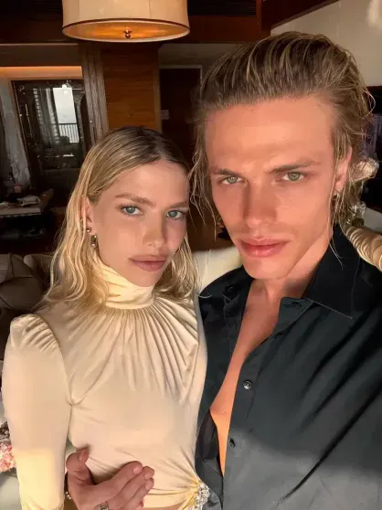 Елена Перминова показала переписку с Рианной. Она поинтересовалась отелем в Калужской области Елена Перминова показала переписку с Рианной. Она поинтересовалась отелем в Калужской области