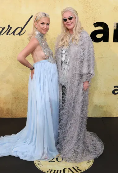 Канны-2025: Елена Перминова в "голом" платье, Хайди Клум и Лорен Санчес на гала-вечере amfAR Канны-2025: Елена Перминова в "голом" платье, Хайди Клум и Лорен Санчес на гала-вечере amfAR