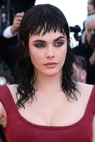 Канны-2025: Кара Делевинь, Наоми Кэмпбелл и Айрис Лоу на премьере фильма "История звука" Канны-2025: Кара Делевинь, Наоми Кэмпбелл и Айрис Лоу на премьере фильма "История звука"