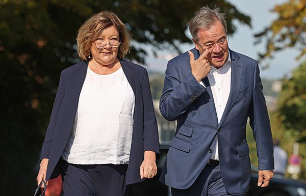 Армин Лашет Армин Лашет