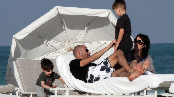 Марк Стронг Марк Стронг