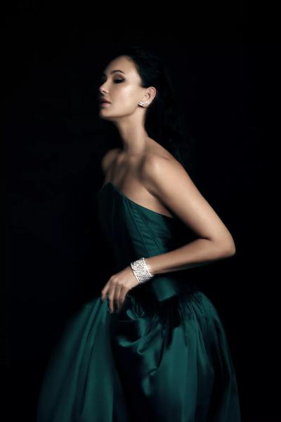 Аида Гарифуллина: "В школе я организовывала герлз-бэнды"
Аида Гарифуллина: "В школе я организовывала герлз-бэнды"