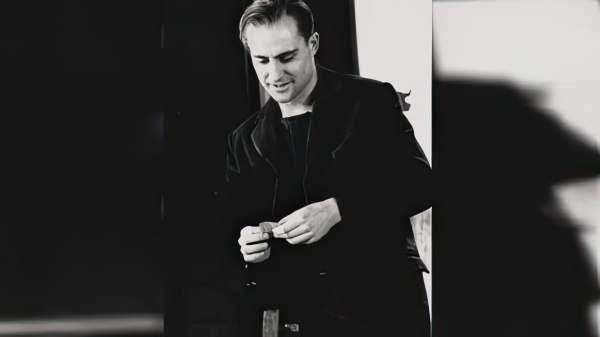 Марк Стронг Марк Стронг