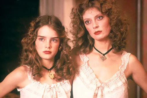 Упс, неловко вышло! Как Брук Шилдс однажды высмеяла Меган Маркл Упс, неловко вышло! Как Брук Шилдс однажды высмеяла Меган Маркл