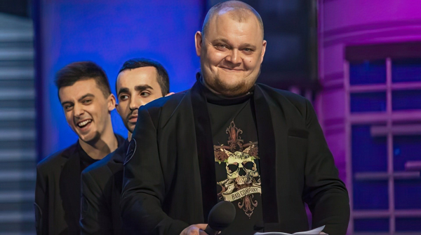 Михаил Стогниенко Михаил Стогниенко