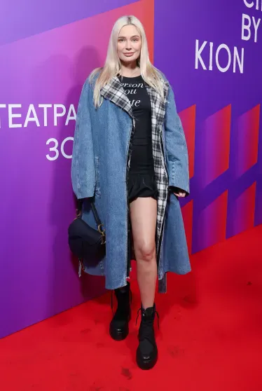 Анастасия Решетова, Ирина Безрукова и Лукерья Ильяшенко посетили премьеру сериала "Театральная зона" Анастасия Решетова, Ирина Безрукова и Лукерья Ильяшенко посетили премьеру сериала "Театральная зона"