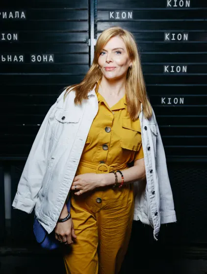 Анастасия Решетова, Ирина Безрукова и Лукерья Ильяшенко посетили премьеру сериала "Театральная зона" Анастасия Решетова, Ирина Безрукова и Лукерья Ильяшенко посетили премьеру сериала "Театральная зона"