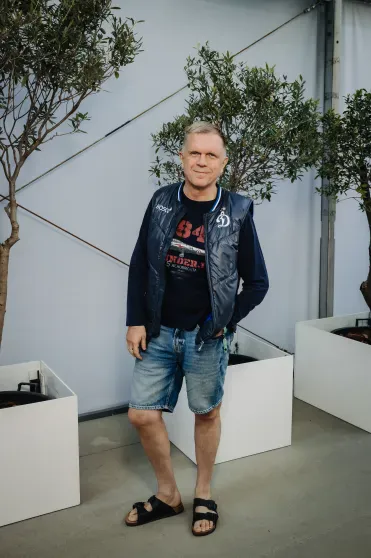 Анна Михалкова с дочерью, Виктория Исакова, Сергей Капков, Аглая Тарасова и Юрий Колокольников на фестивале "Это лето" Анна Михалкова с дочерью, Виктория Исакова, Сергей Капков, Аглая Тарасова и Юрий Колокольников на фестивале "Это лето"