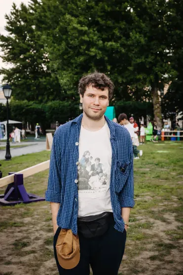 Анна Михалкова с дочерью, Виктория Исакова, Сергей Капков, Аглая Тарасова и Юрий Колокольников на фестивале "Это лето" Анна Михалкова с дочерью, Виктория Исакова, Сергей Капков, Аглая Тарасова и Юрий Колокольников на фестивале "Это лето"