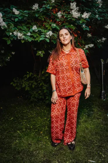 Анна Михалкова с дочерью, Виктория Исакова, Сергей Капков, Аглая Тарасова и Юрий Колокольников на фестивале "Это лето" Анна Михалкова с дочерью, Виктория Исакова, Сергей Капков, Аглая Тарасова и Юрий Колокольников на фестивале "Это лето"