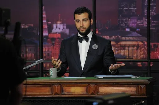 Шутил, готовил и копировал американцев: как менялся Иван Ургант за время работы на ТВ Шутил, готовил и копировал американцев: как менялся Иван Ургант за время работы на ТВ